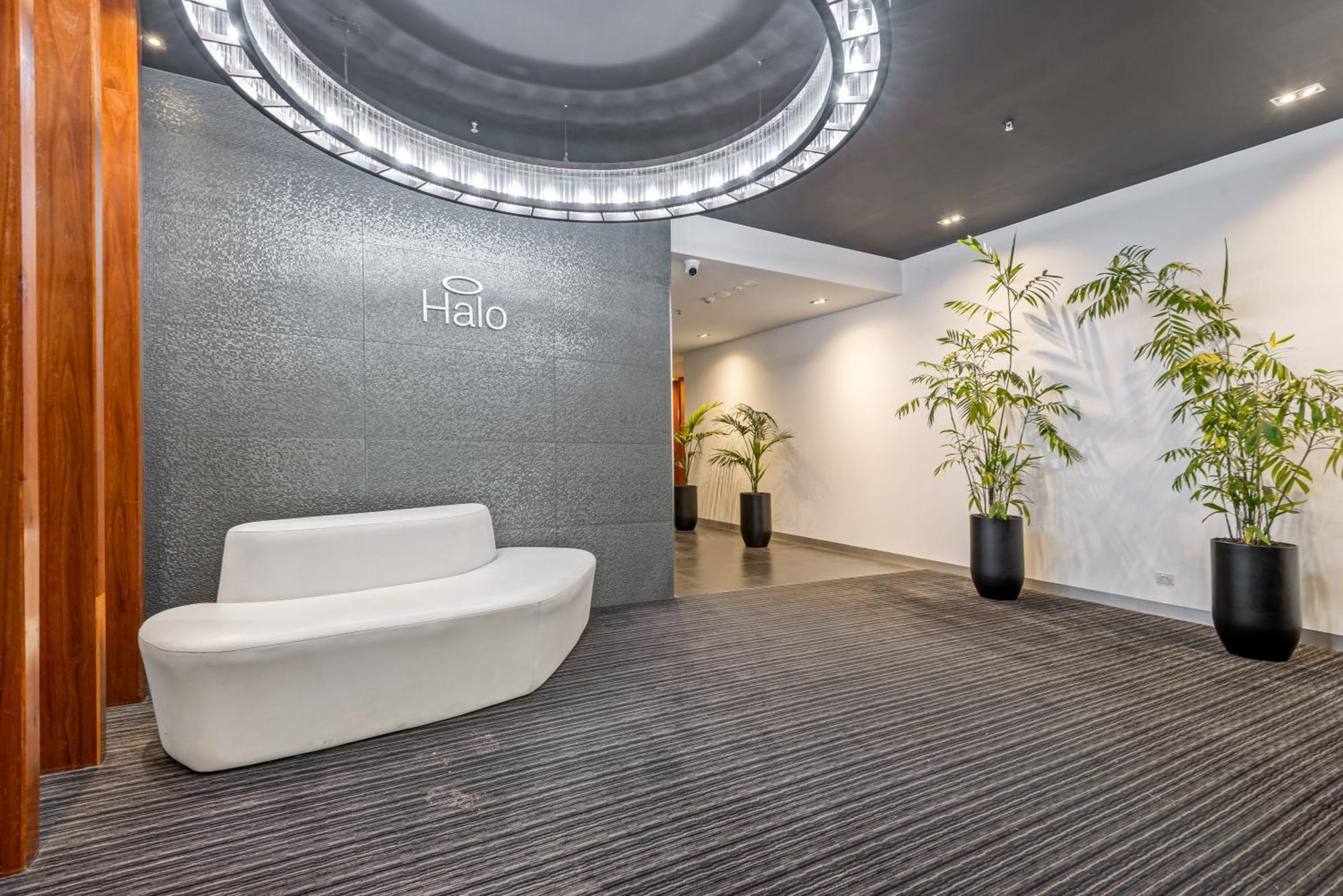 Complete Host Halo Apartments Melburne Exterior foto